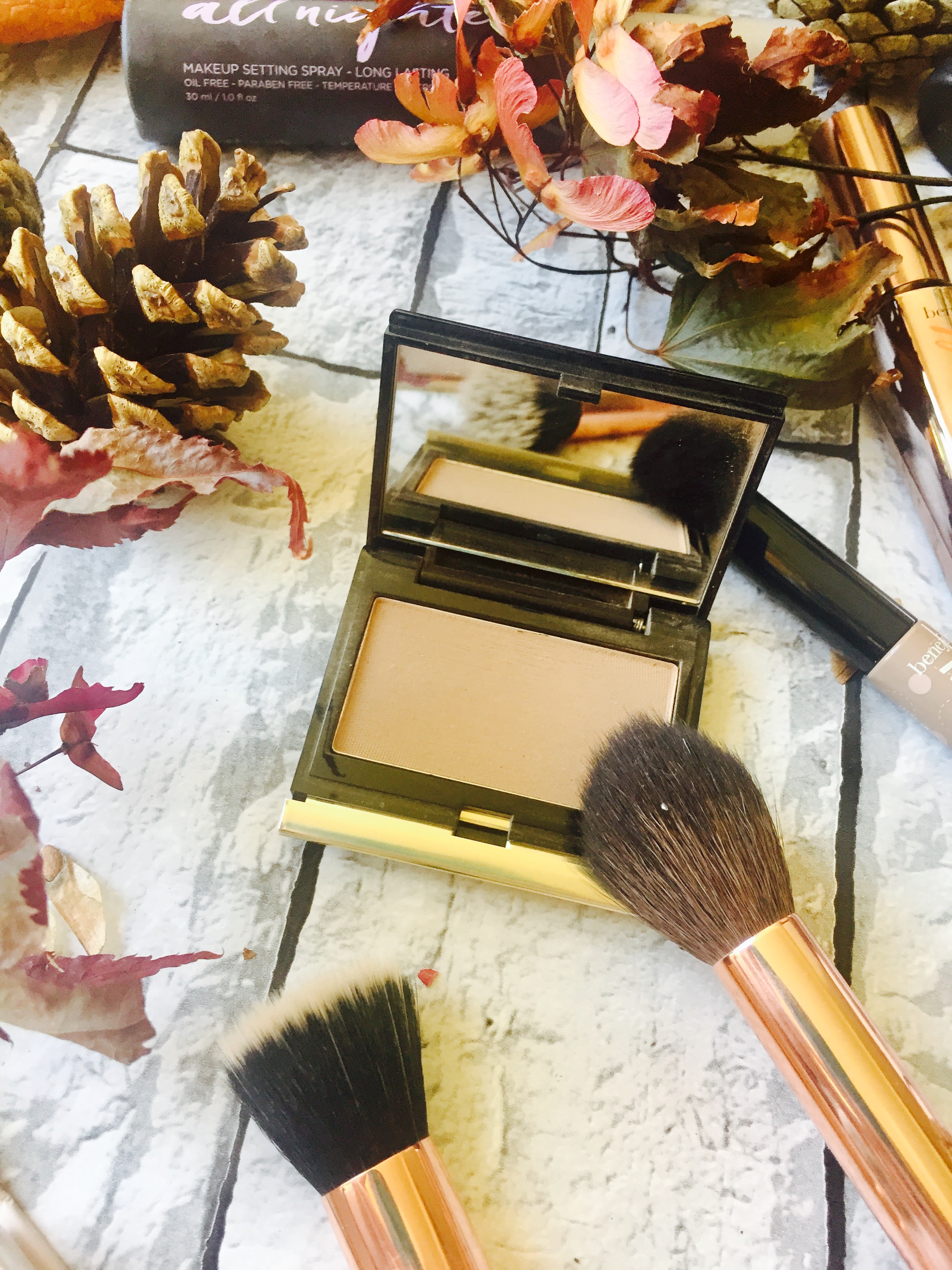 Everyday makeup bag essentials autumn edition Urban Decay Charlotte Tilbury Mac ahb cosmetics benefit The Ordinary