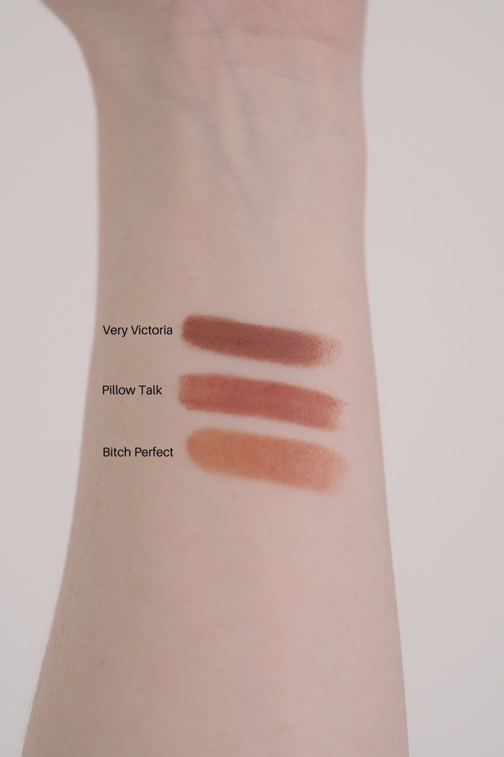 Favourite Everyday Lipsticks for Pale Skin Charlotte Tilbury Very Victoria Pillow Talk Bitch Perfect swatches